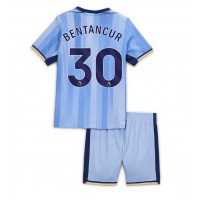 Tottenham Hotspur Rodrigo Bentancur #30 Replika babykläder Bortaställ Barn 2024-25 Kortärmad (+ korta byxor)